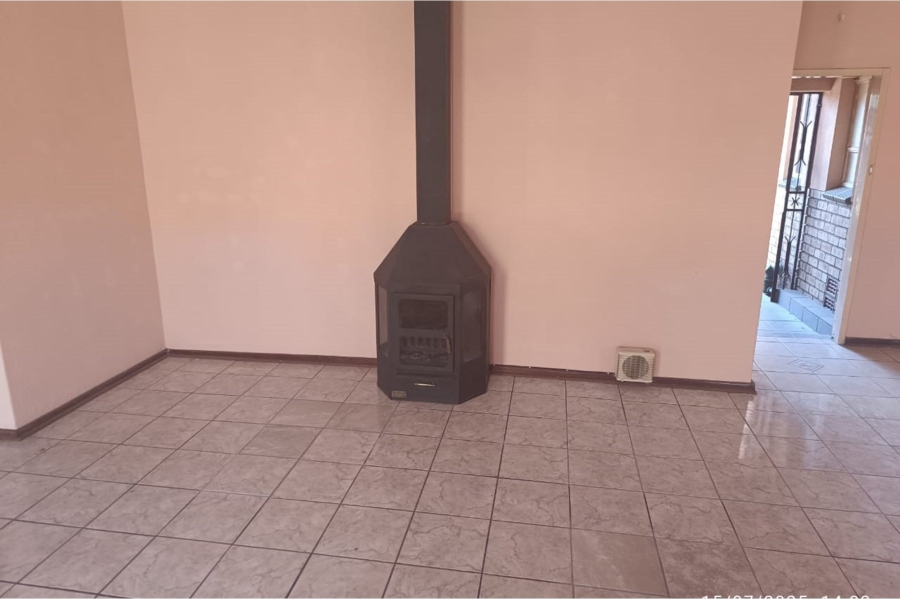 3 Bedroom Property for Sale in Orkney Park North West